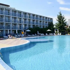 Отель Balaton Солнечный берег